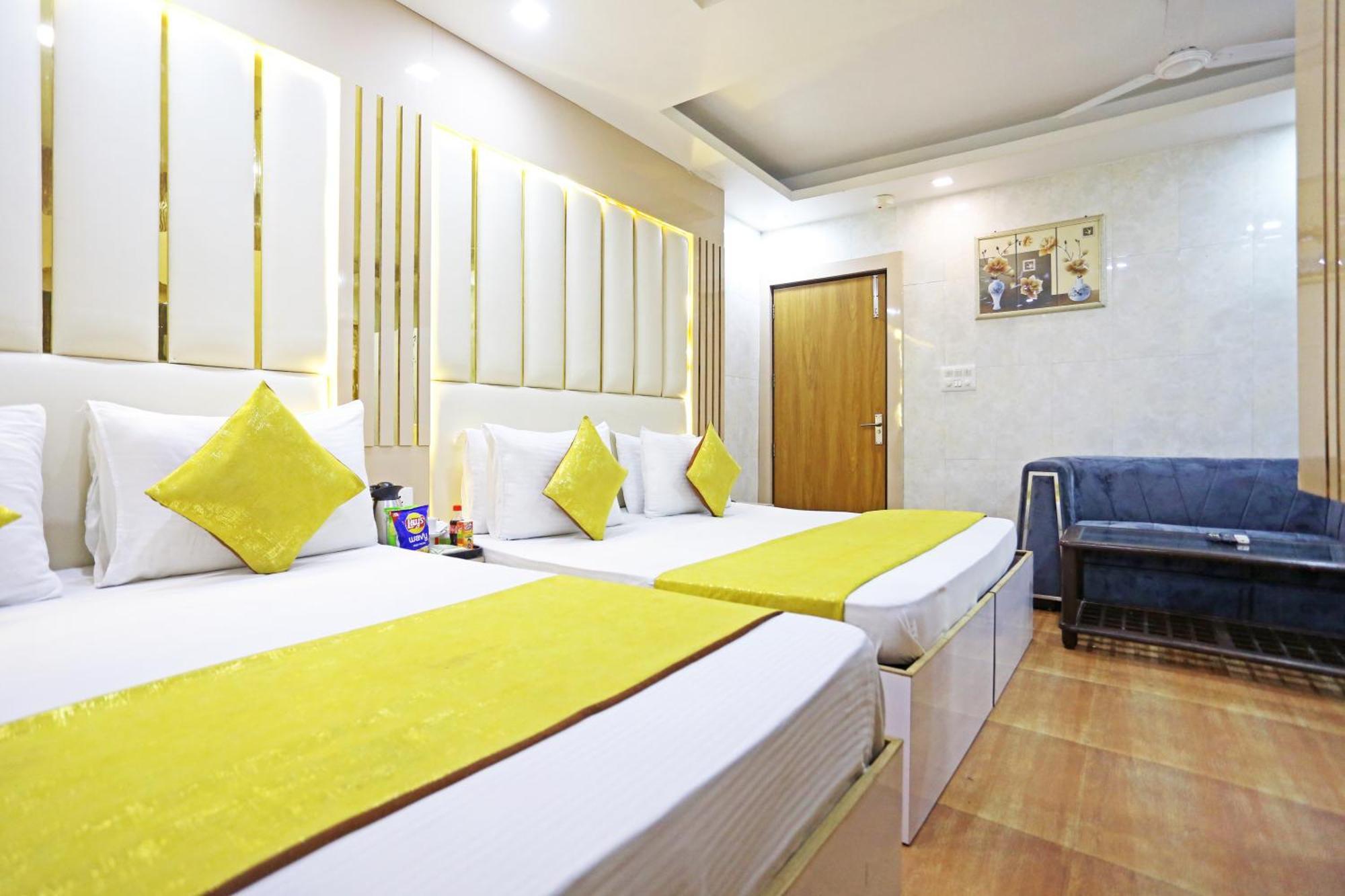 Hotel Preet Palace -5 Mints Walk From Nizamuddin Railway Station 新德里 外观 照片