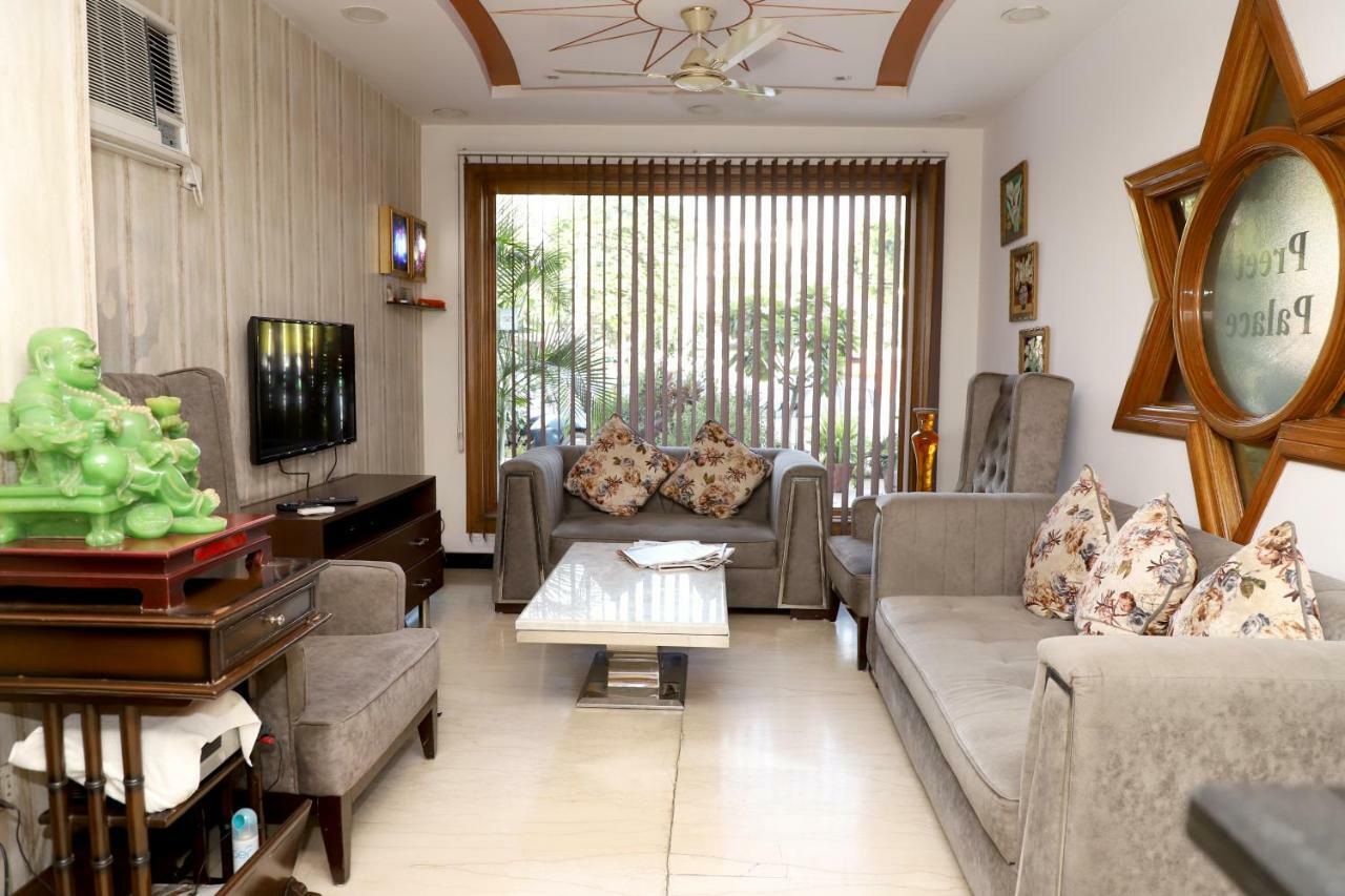 Hotel Preet Palace -5 Mints Walk From Nizamuddin Railway Station 新德里 外观 照片
